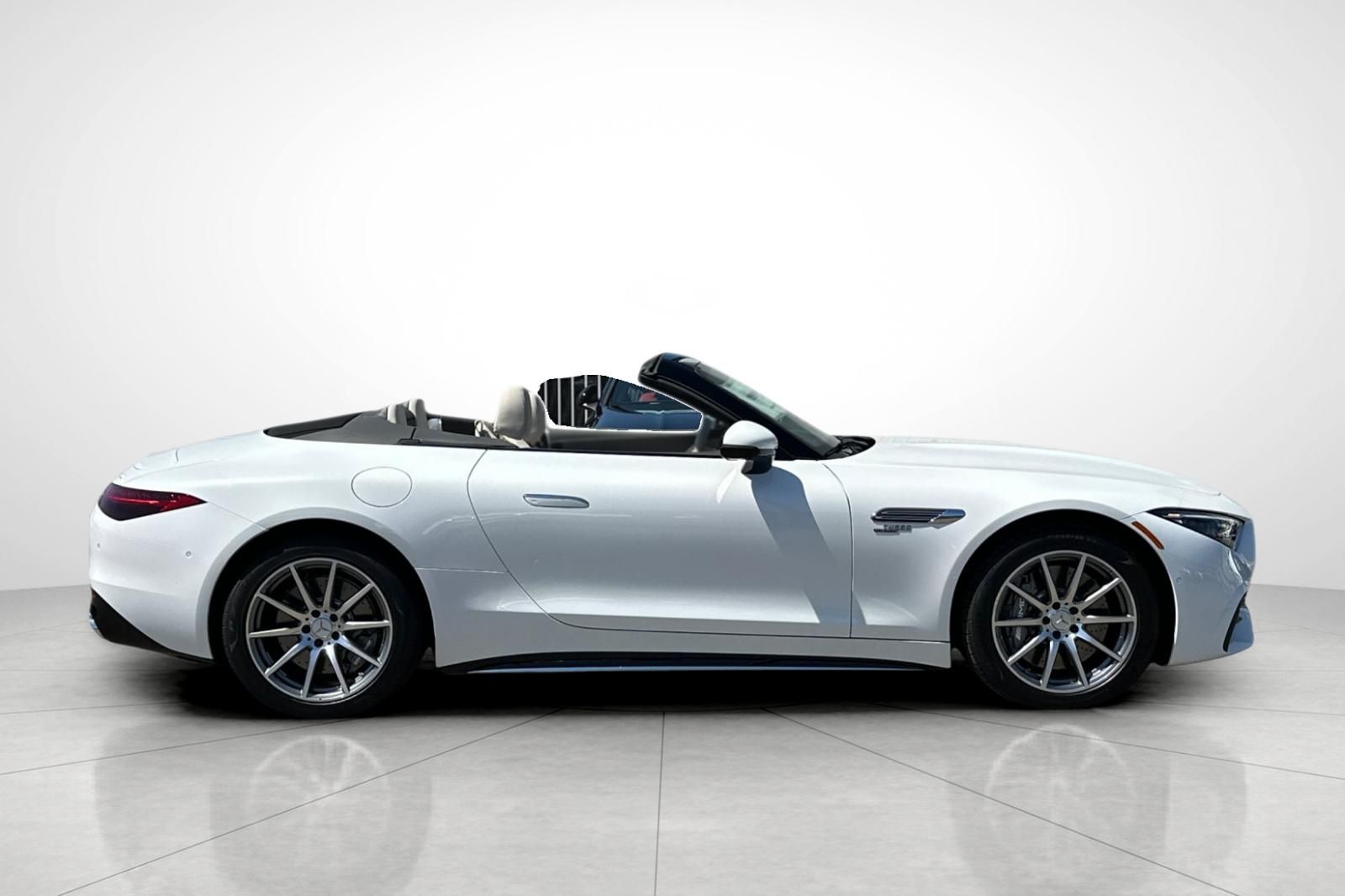 2026 Mercedes Benz SL AMG 43 photo 26