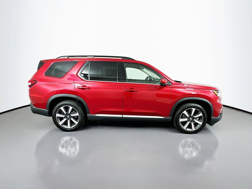 2025 Honda Pilot Touring photo 3