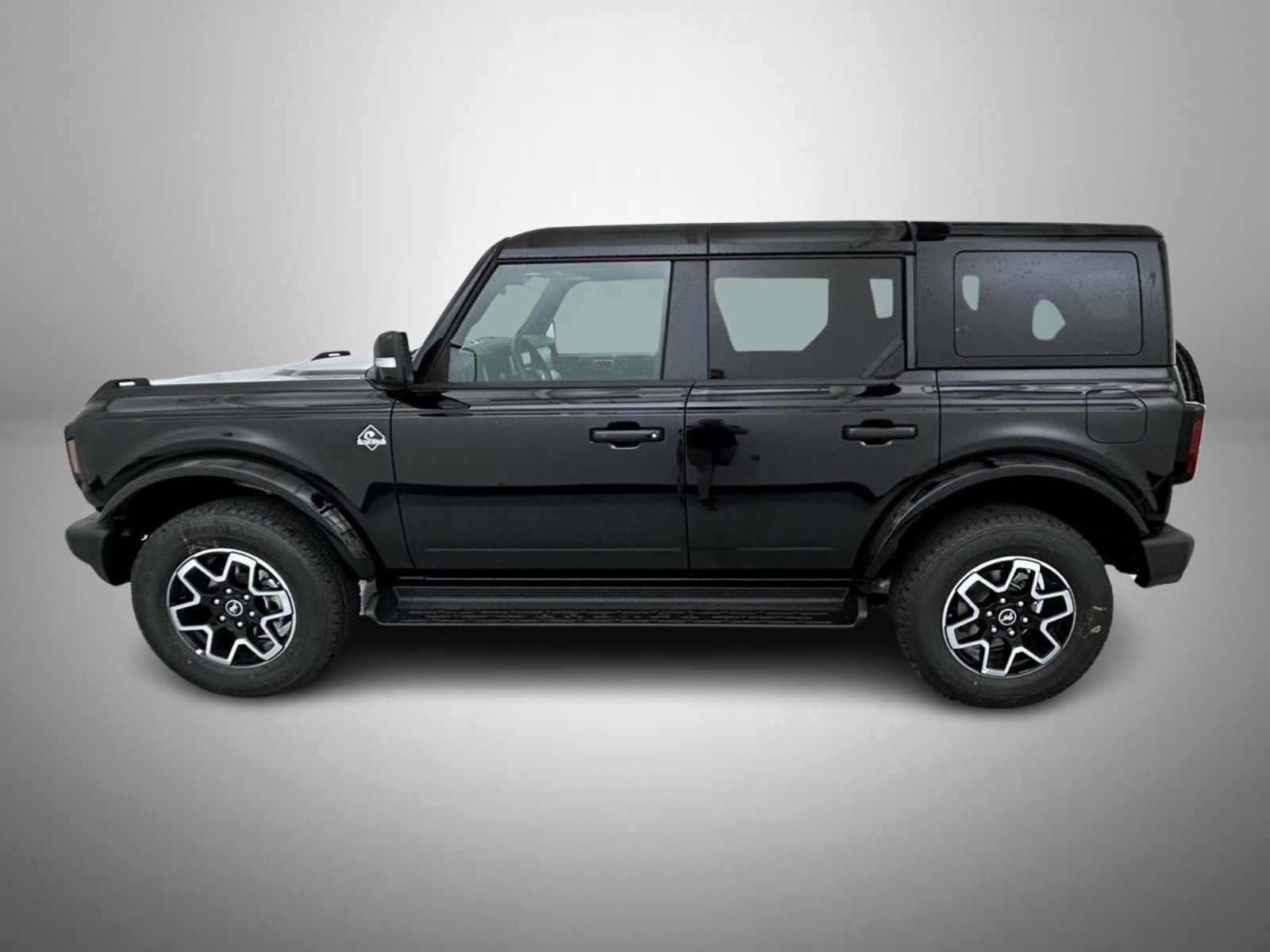 2025 Ford Bronco Outer Banks photo 8