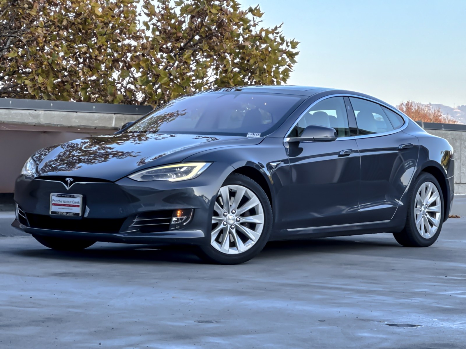 2018 Tesla Model S 75D