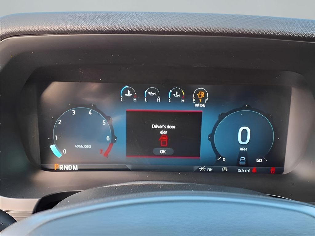 2025 Ford F-150 XLT photo 18