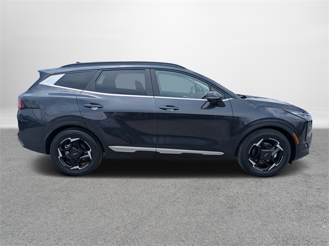 2026 Kia Sportage EX photo 2