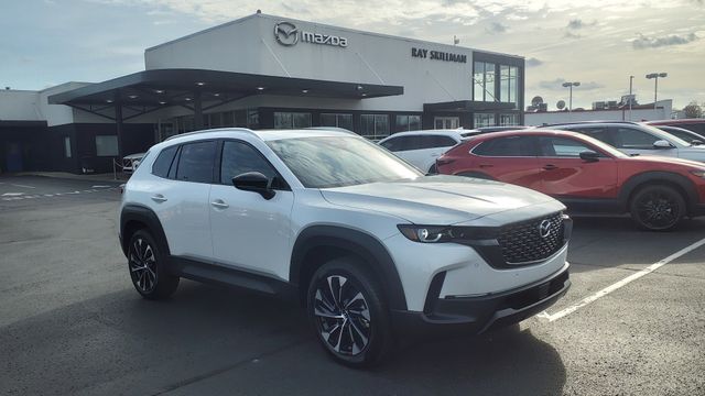 2026 Mazda CX-50 Premium Plus's photo