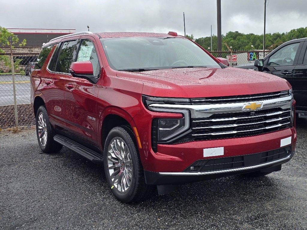 2025 Chevrolet Tahoe LT photo 4