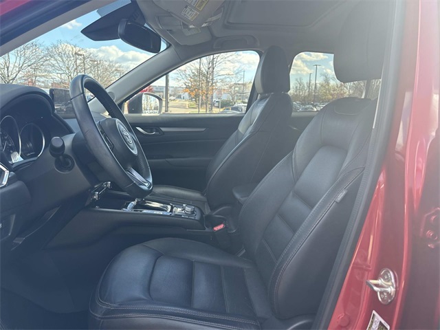 2023 Mazda CX-5 2.5 S Preferred photo 3