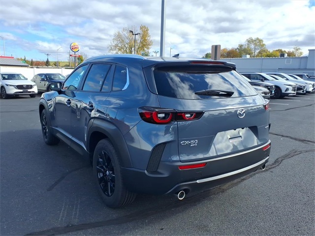 2025 Mazda CX-50 Premium photo 3