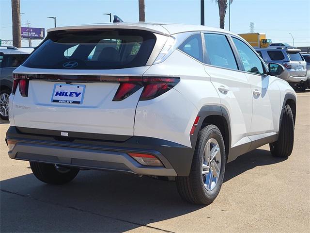 2026 Hyundai Tucson SE photo 4