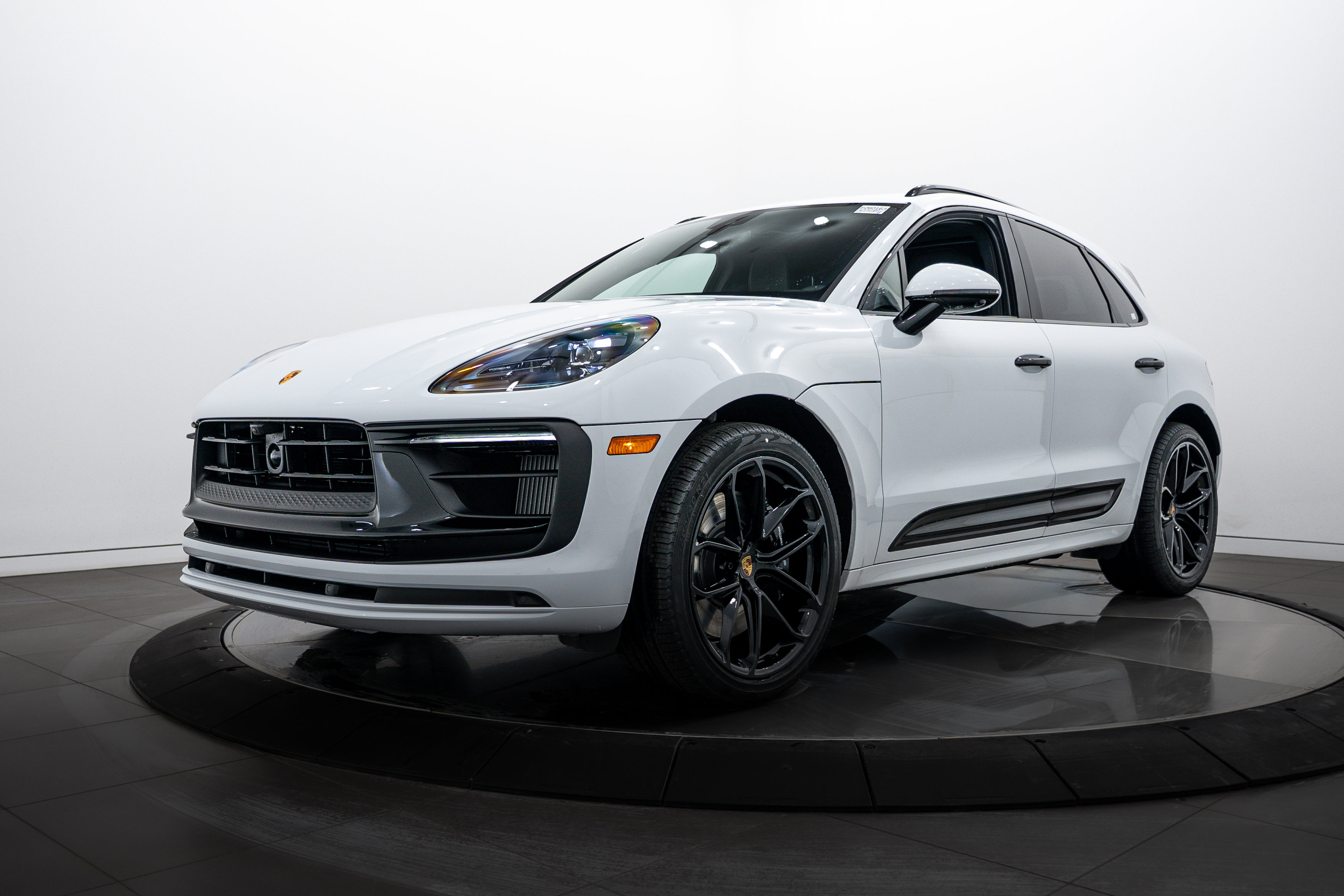 2026 Porsche Macan GTS