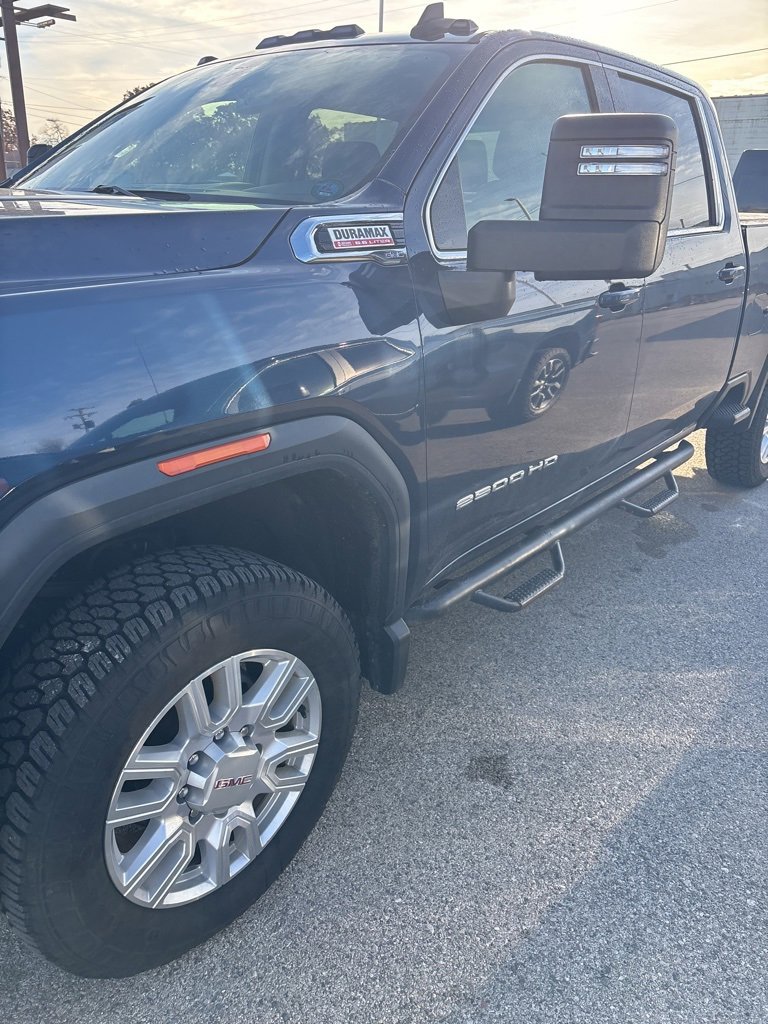 2021 GMC Sierra 2500HD SLE's photo