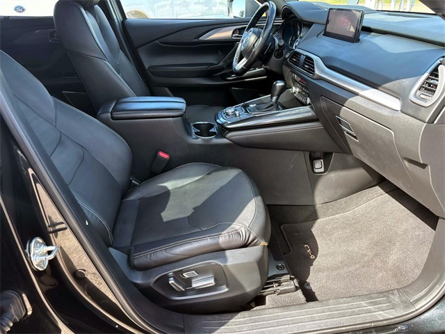 Used 2021 Jet Black Mica Mazda Grand Touring image 18