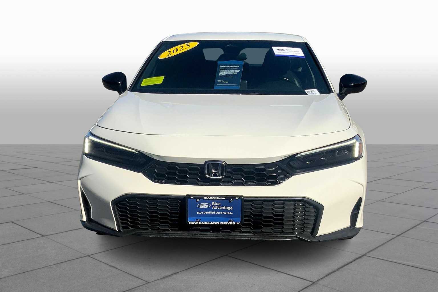 2025 Honda Civic Sport photo 3