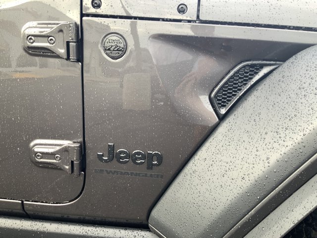 2025 Jeep Wrangler Willys photo 10