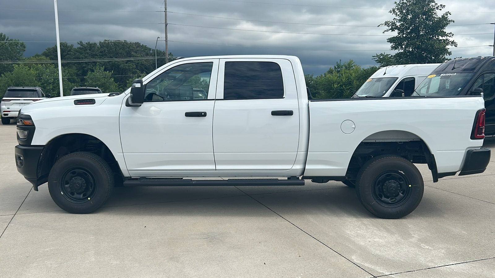 2025 Ram 2500 Tradesman photo 6