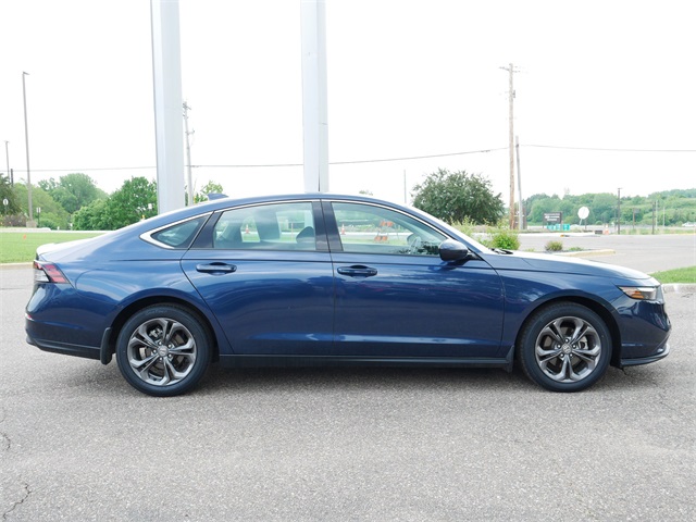2023 Honda Accord EX photo 8