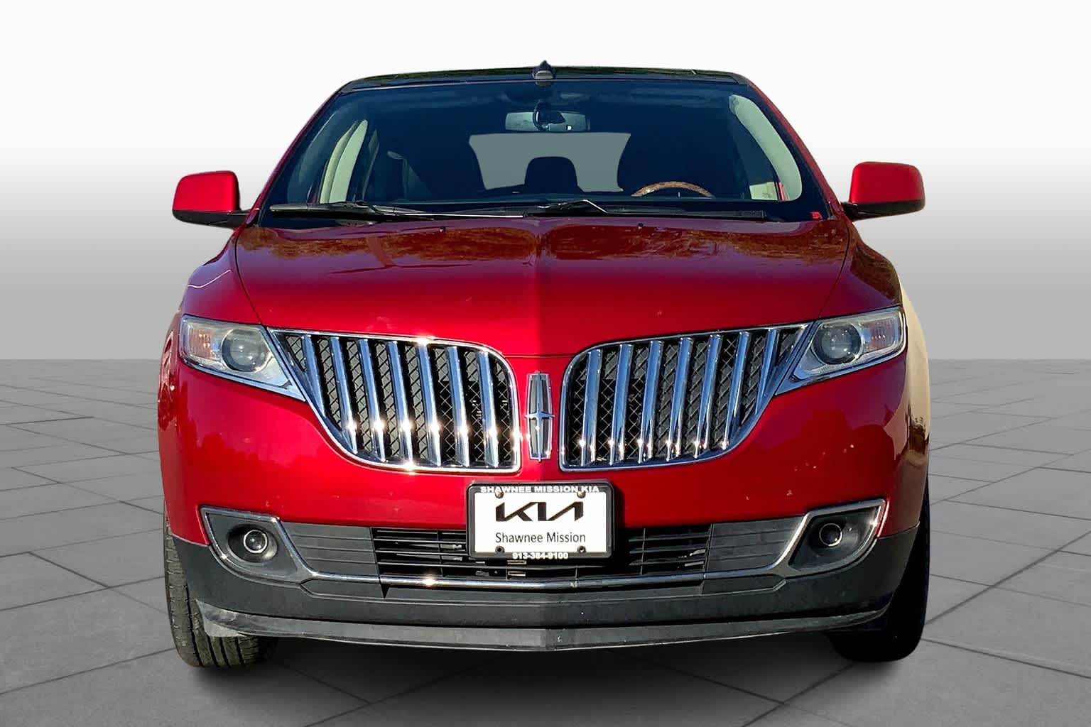 Used 2011 Lincoln MKX Base with VIN 2LMDJ6JK2BBJ01060 for sale in Mission, KS