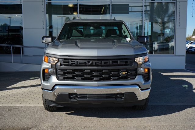 2026 Chevrolet Silverado 1500 photo 3