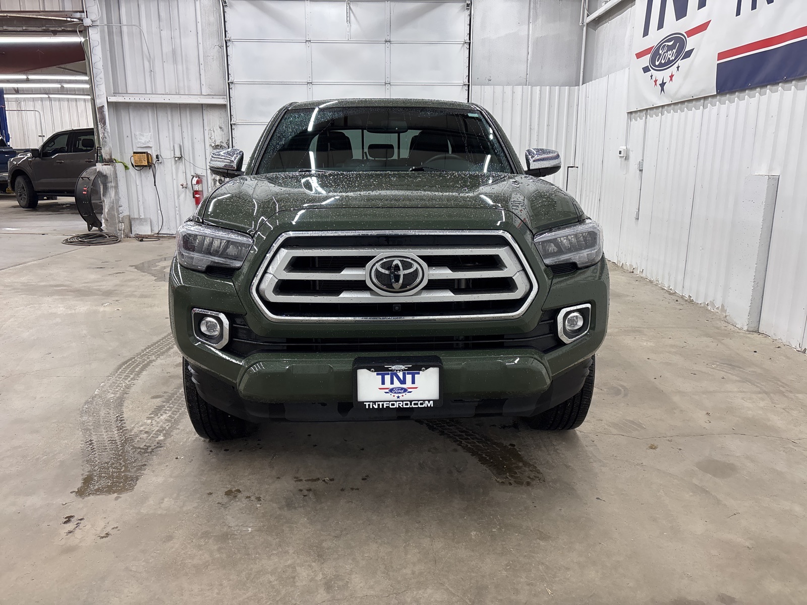 2022 Toyota Tacoma Limited photo 3