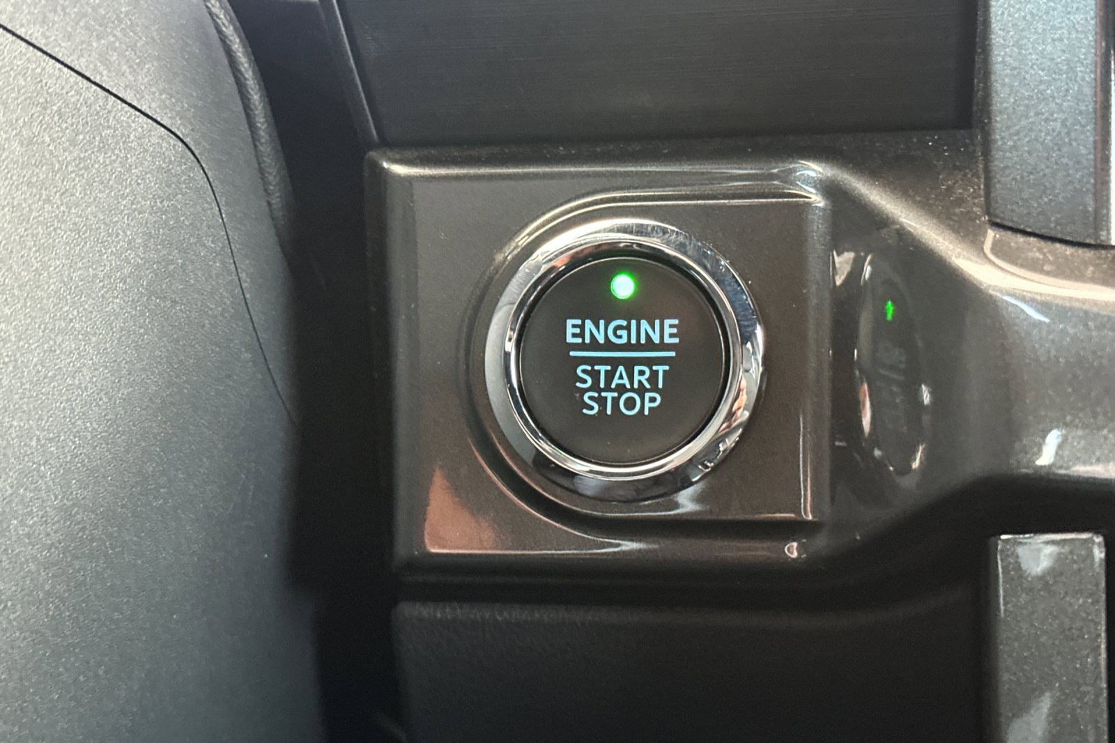 2022 Ford F-150 XLT photo 28