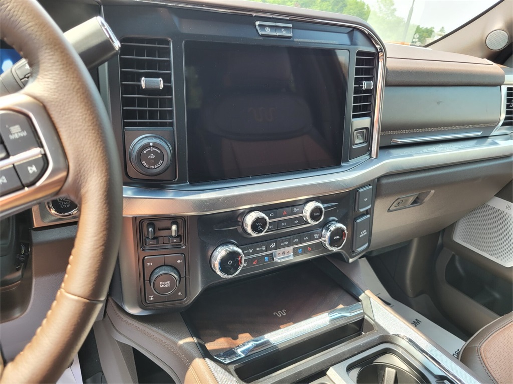 2025 Ford F-250 King Ranch photo 17