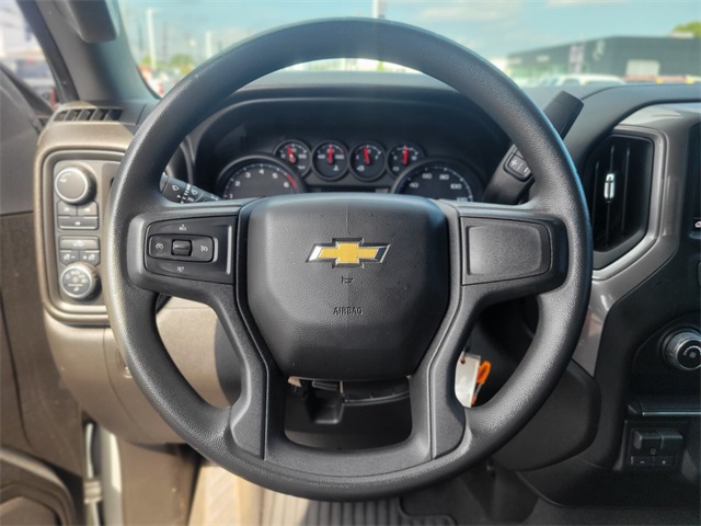 2022 Chevrolet Silverado Custom photo 22
