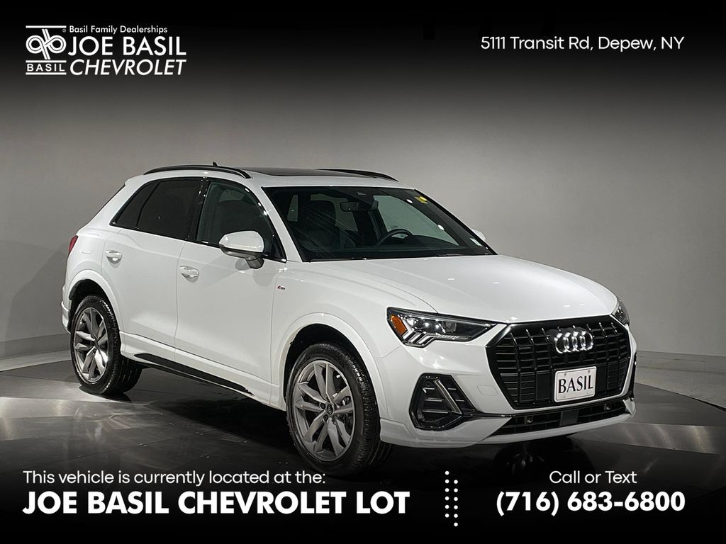 2025 Audi Q3 S Line Premium's photo