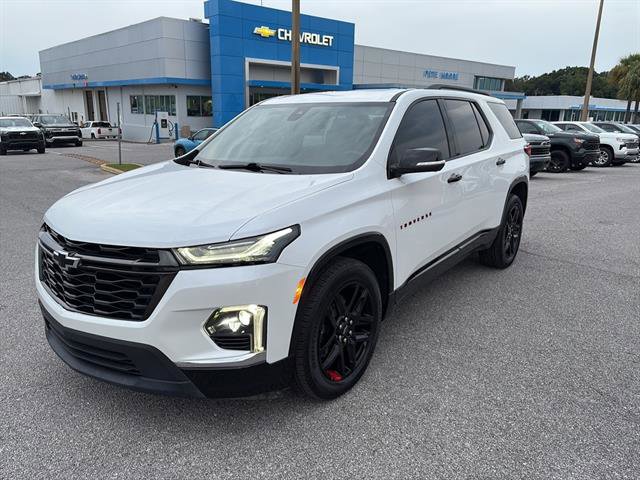 2023 Chevrolet Traverse Premier photo 3