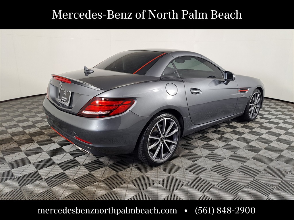 2018 Mercedes Benz SLC 300 photo 5