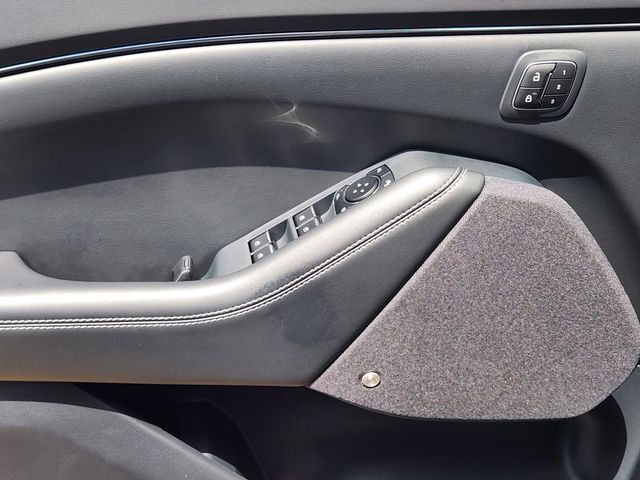 2023 Ford Mustang Mach-E Premium photo 20