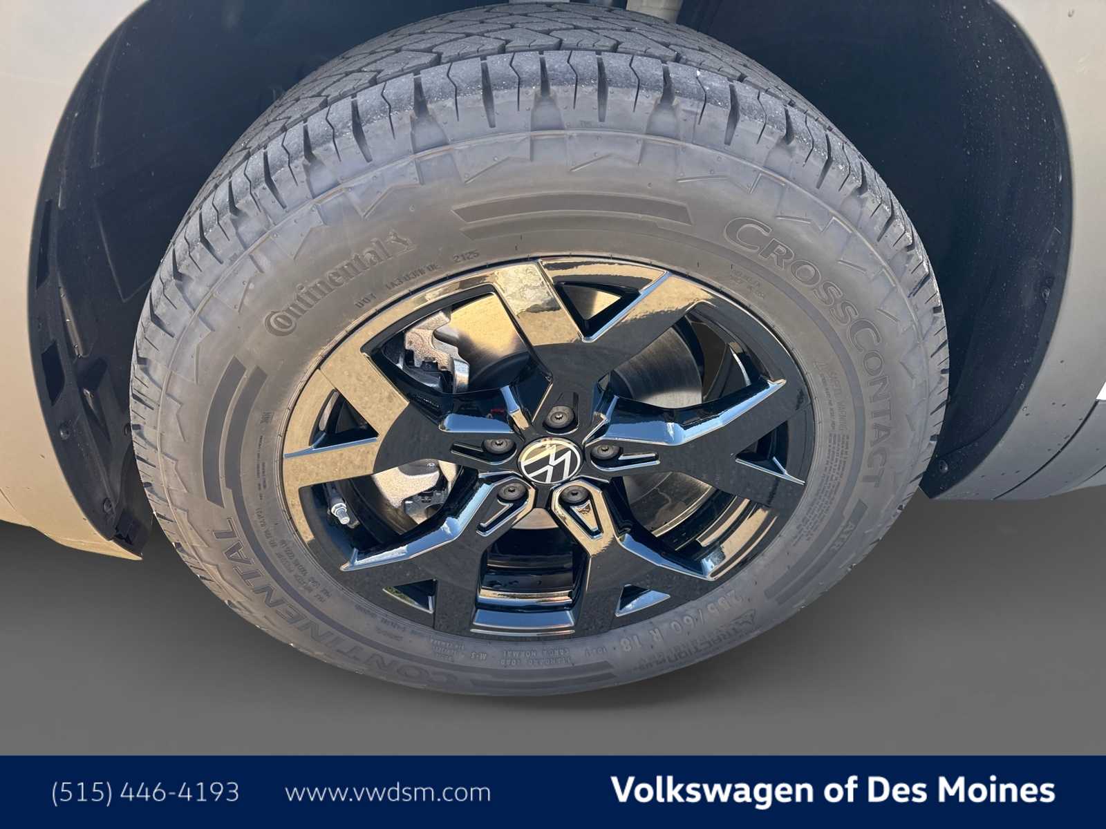 2026 Volkswagen Atlas Peak Edition SE photo 5