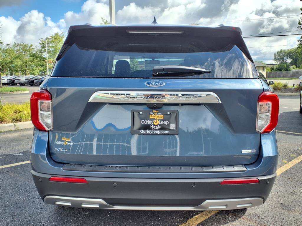 2020 Ford Explorer XLT Sport photo 6