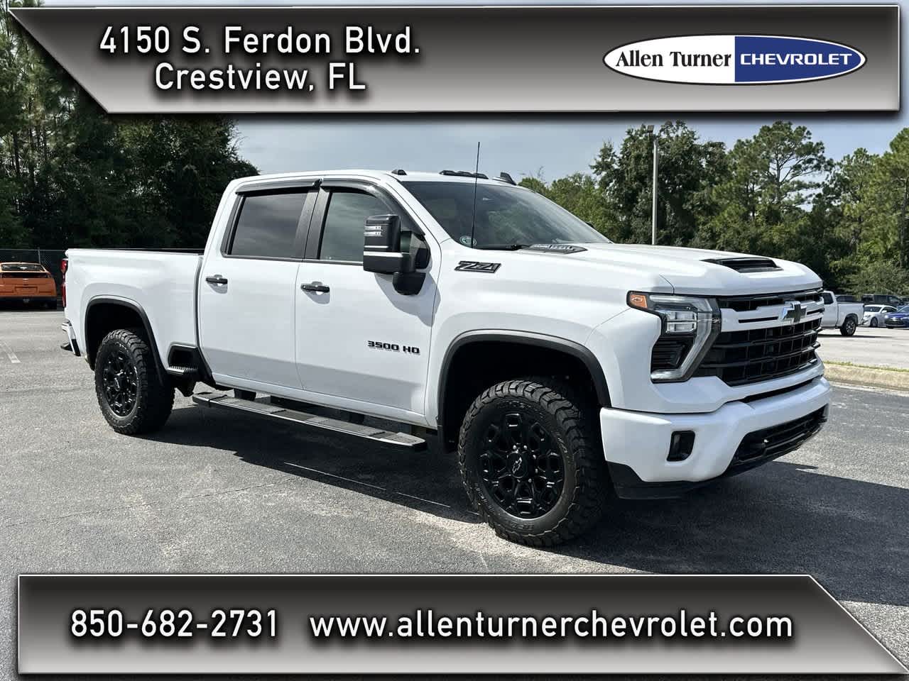 2024 Chevrolet Silverado 3500HD LT's photo