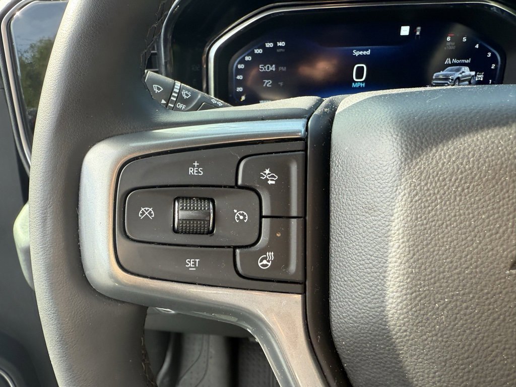2023 Chevrolet Silverado 1500 LT photo 4