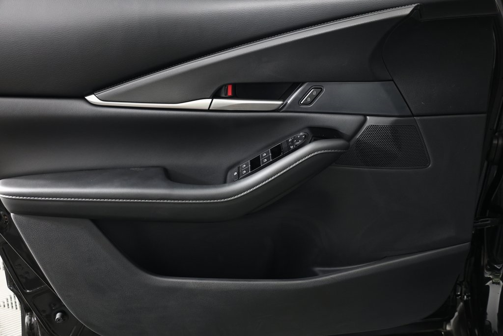 2025 Mazda CX-30 2.5 Select Sport photo 3