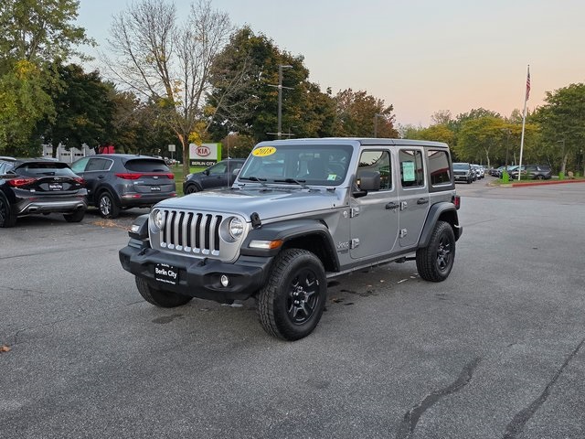 2018 Jeep Wrangler Unlimited Sport photo 3