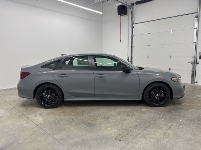 2026 Honda Civic Hybrid Sport photo 4