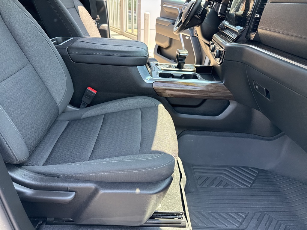 2023 Chevrolet Silverado 1500 RST photo 35