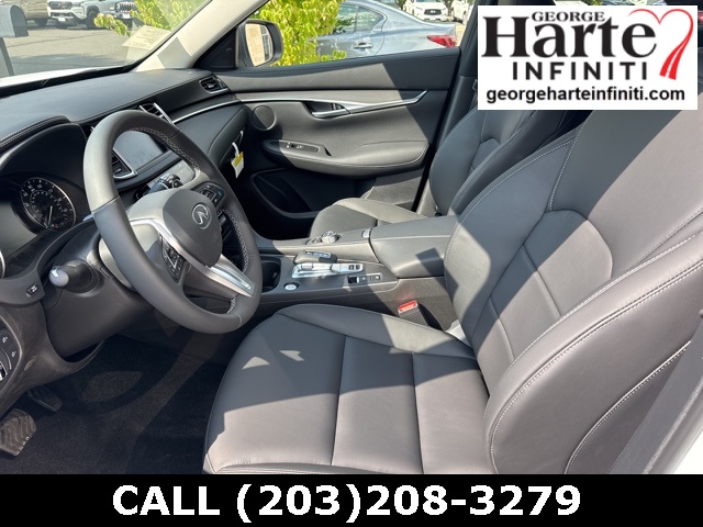 2025 Infiniti QX50 PURE AWD photo 17