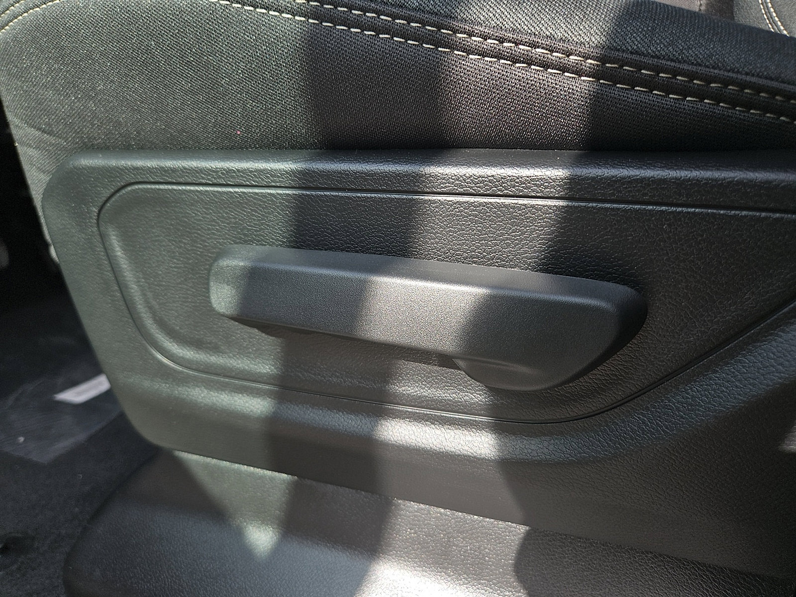 2026 Ram 1500 Express photo 12