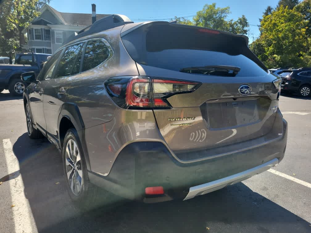 2023 Subaru Outback Limited XT photo 4