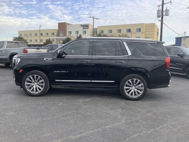2021 Gmc Yukon Denali photo 4