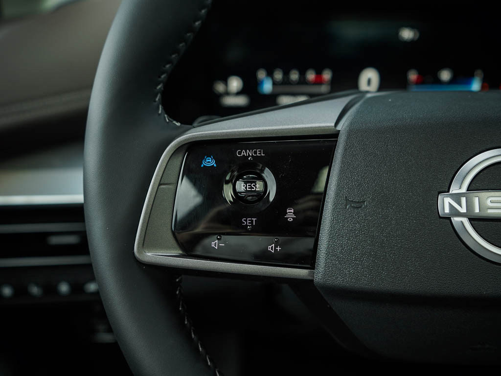 2025 Nissan Murano Platinum photo 15