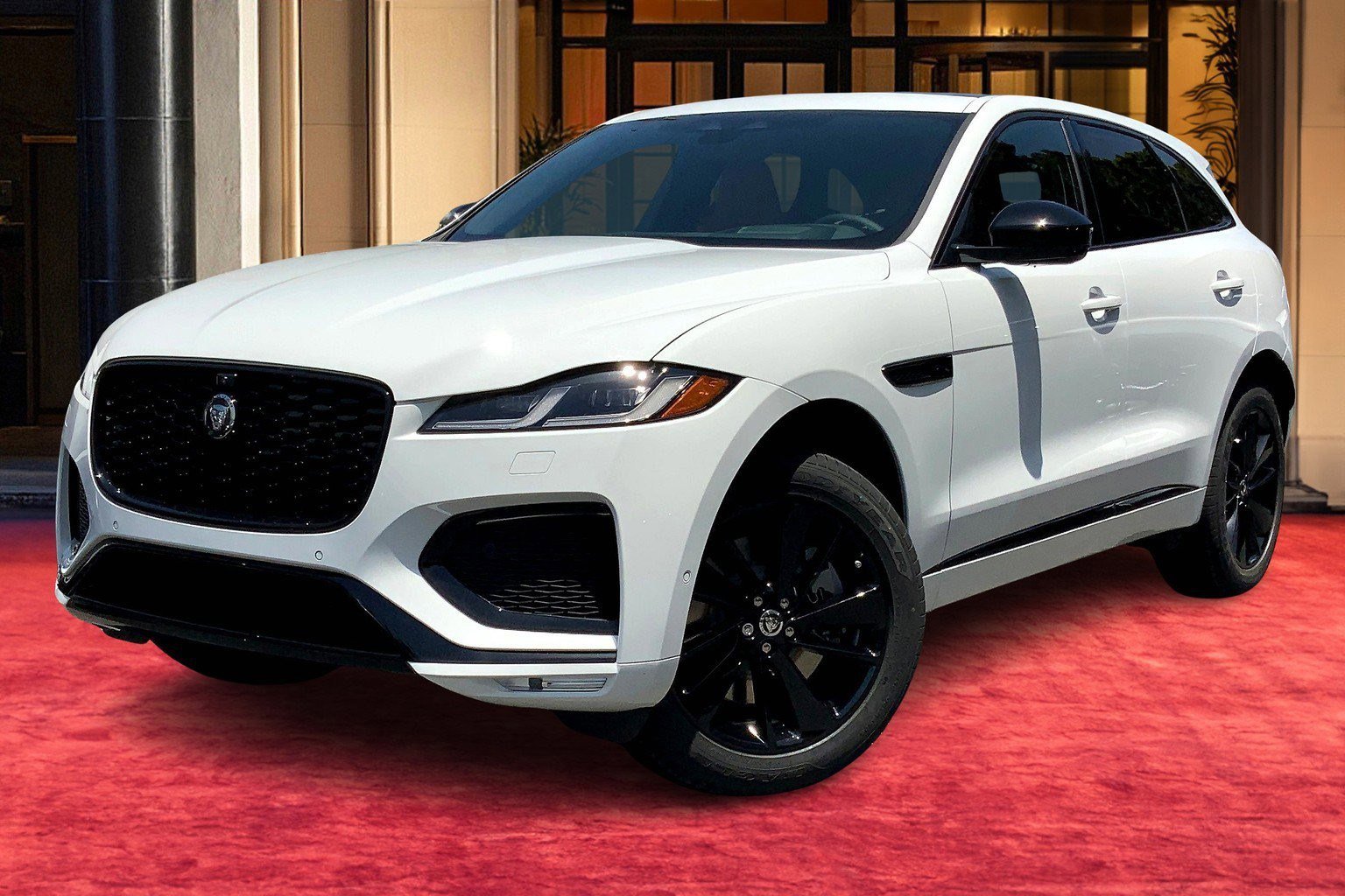 2026 Jaguar F-Pace R-Dynamic S's photo