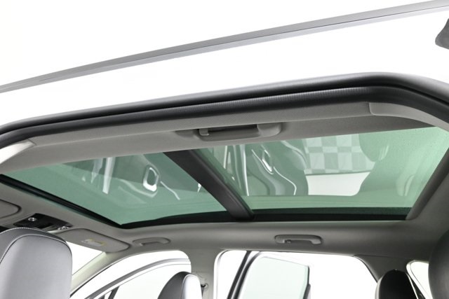 2026 Kia Sorento X-Line EX photo 3