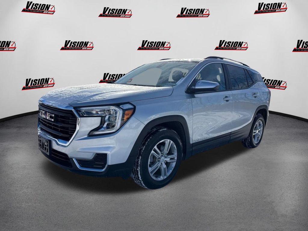 2022 GMC Terrain SLE's photo