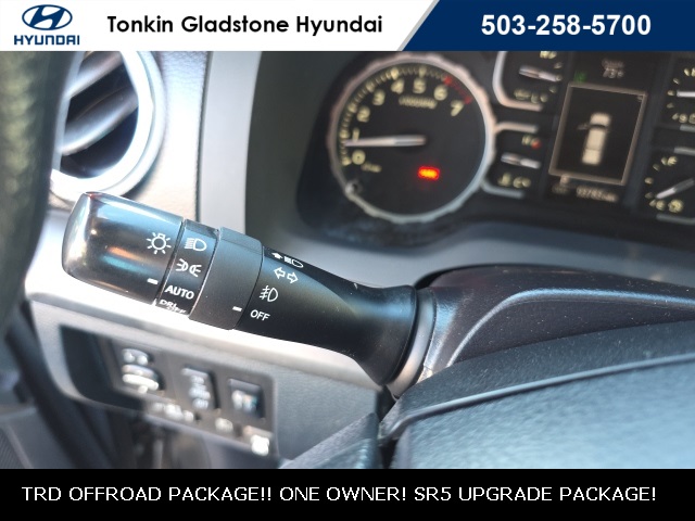 2019 Toyota Tundra SR5 photo 11