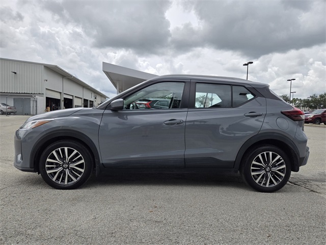 2021 Nissan Kicks SV photo 4