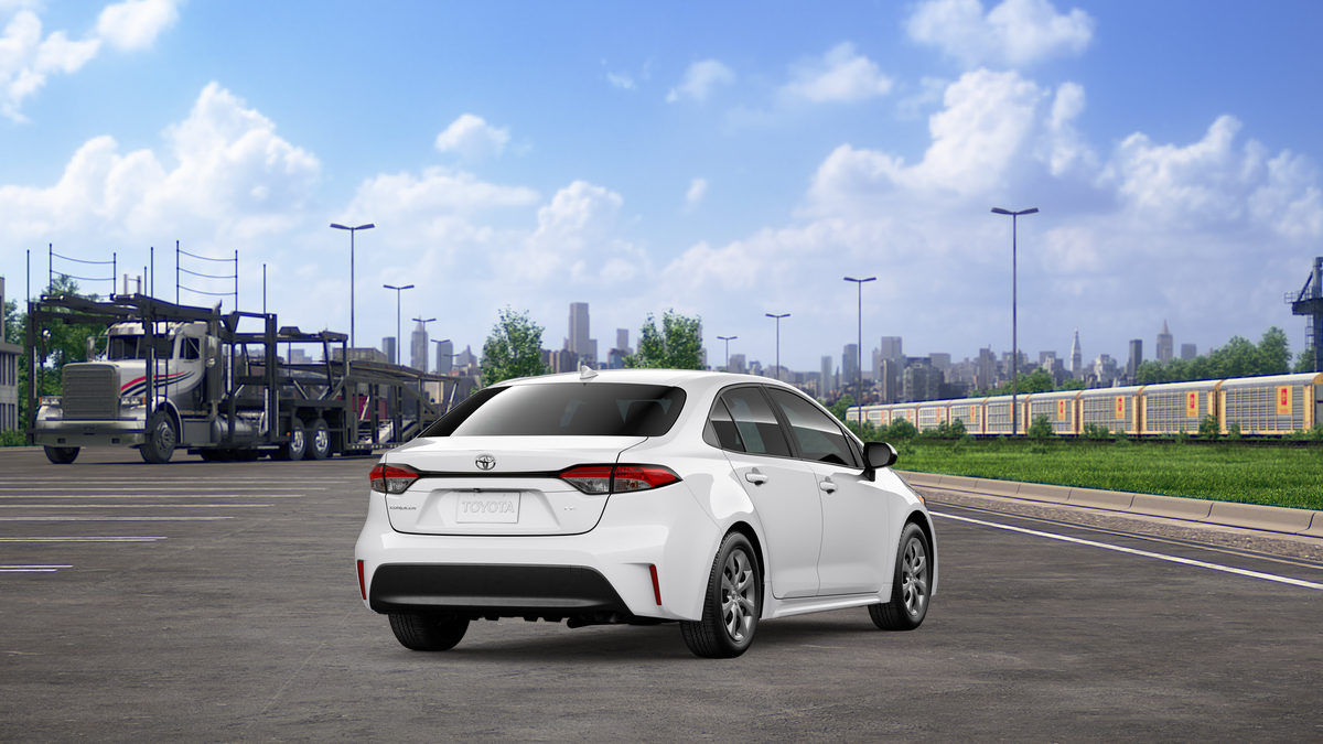 2026 Toyota Corolla LE photo 5