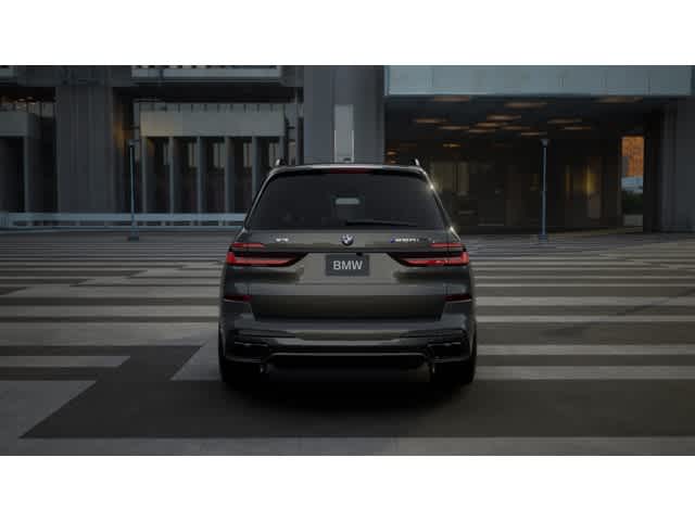2026 Bmw X7 M60i photo 2