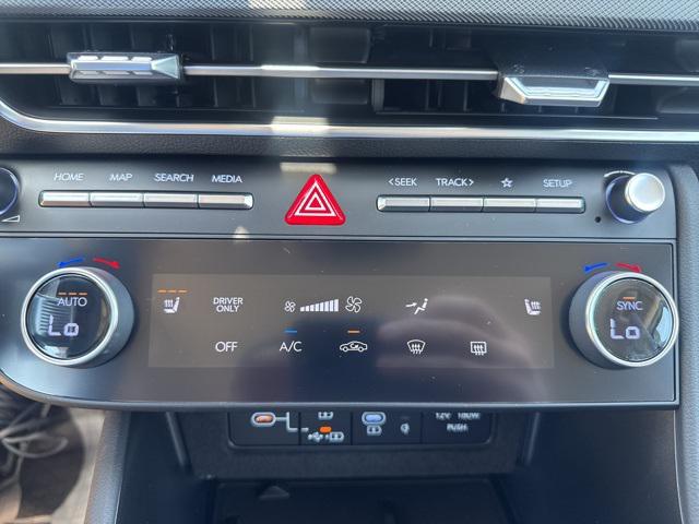 New 2025 Blue Hyundai SEL image 16