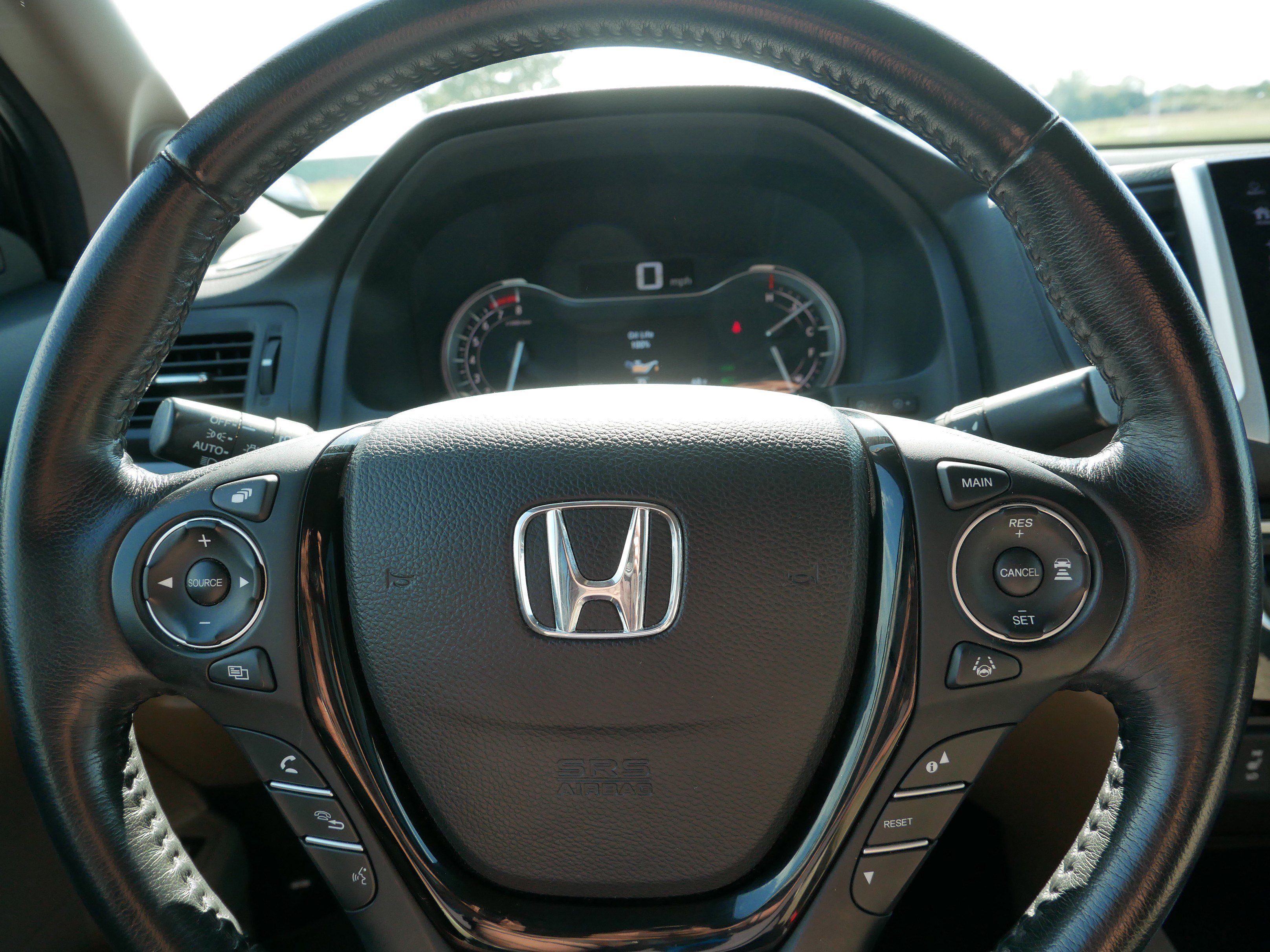 2017 Honda Ridgeline RTL-E photo 21